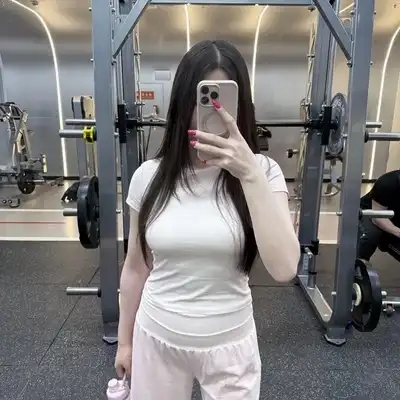 毛诚洋